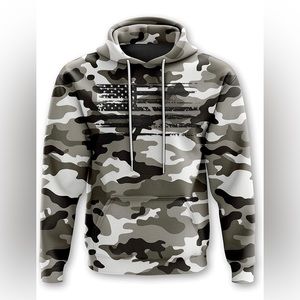 NWOT SUPER soft and comfortable snow camo hoodie XL
